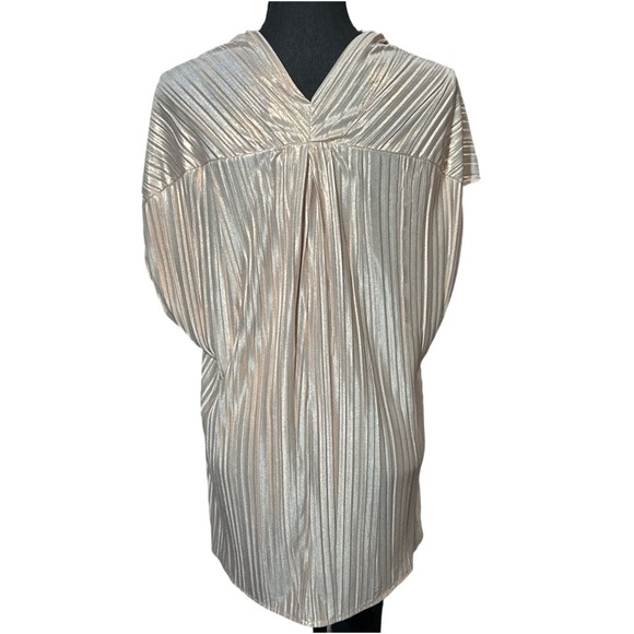 Pants Store Adrienne V-Neck Pleated Women's Top Size Medium Festive - Picture 3 of 7